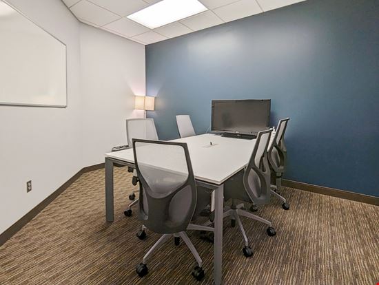Regus - Omaha – Linden Place