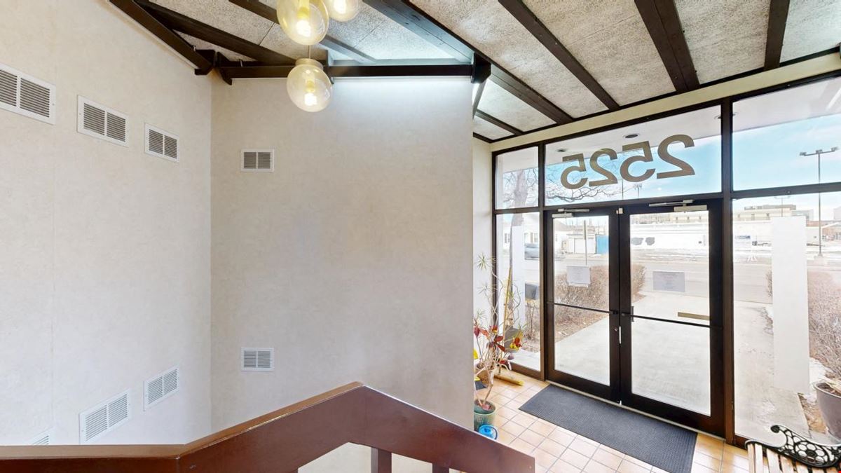 2525 6th Ave N
