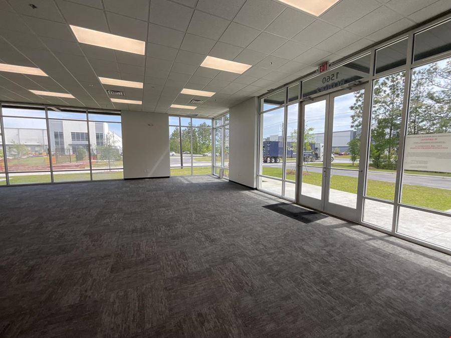 1824 - Savannah Warehouse Available