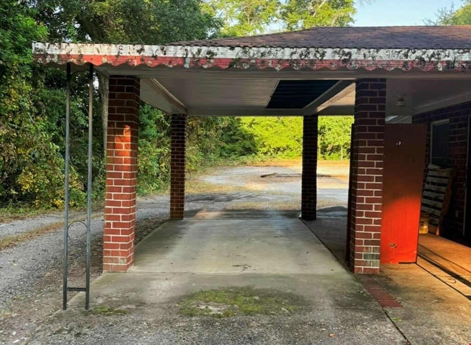 3913 Willis Rd, Columbus, GA 31904