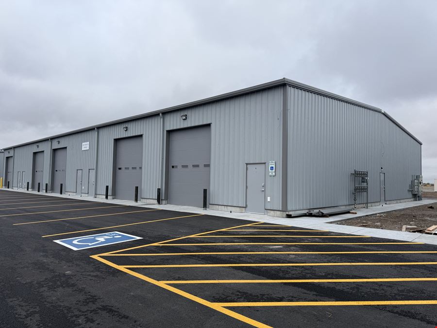 1,200-12,000 sf Flex Space