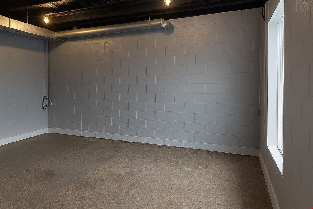 Industrial / Flex Space for Lease in Ann Arbor