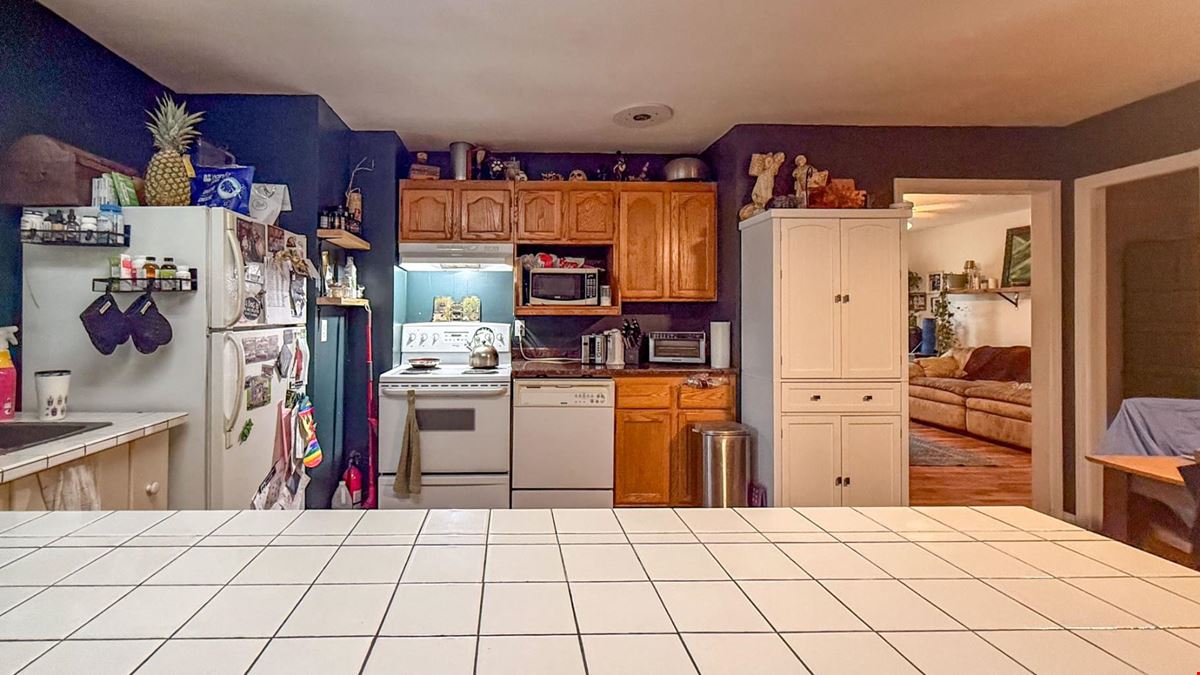 Industrial/Commercial Property