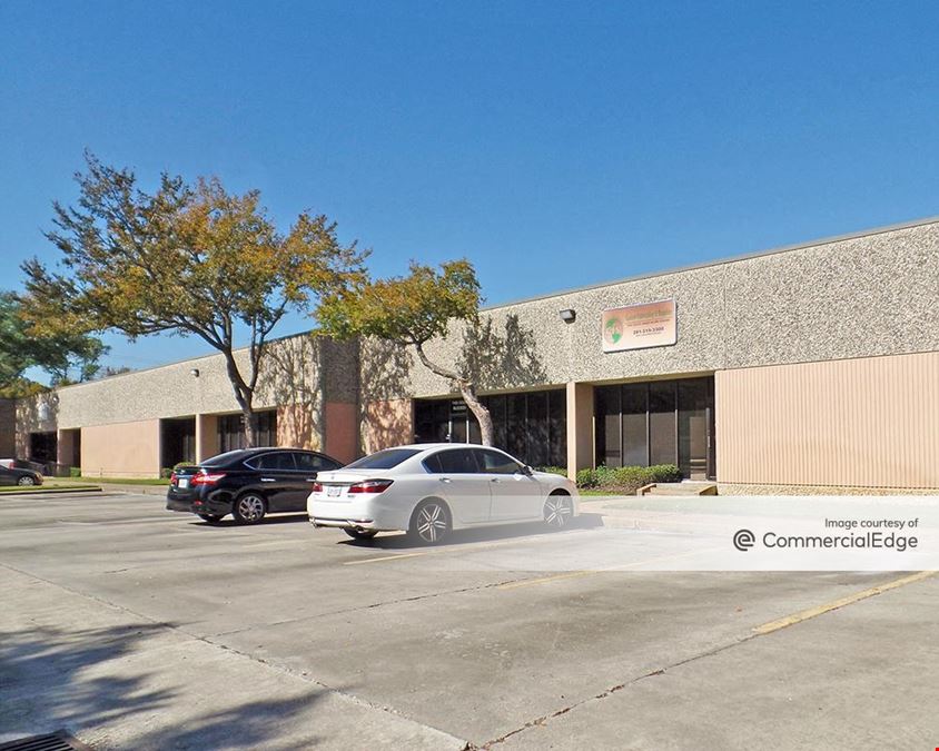 Intercontinental Business Park - 15401, 15411 & 15421 Vantage Pkwy West