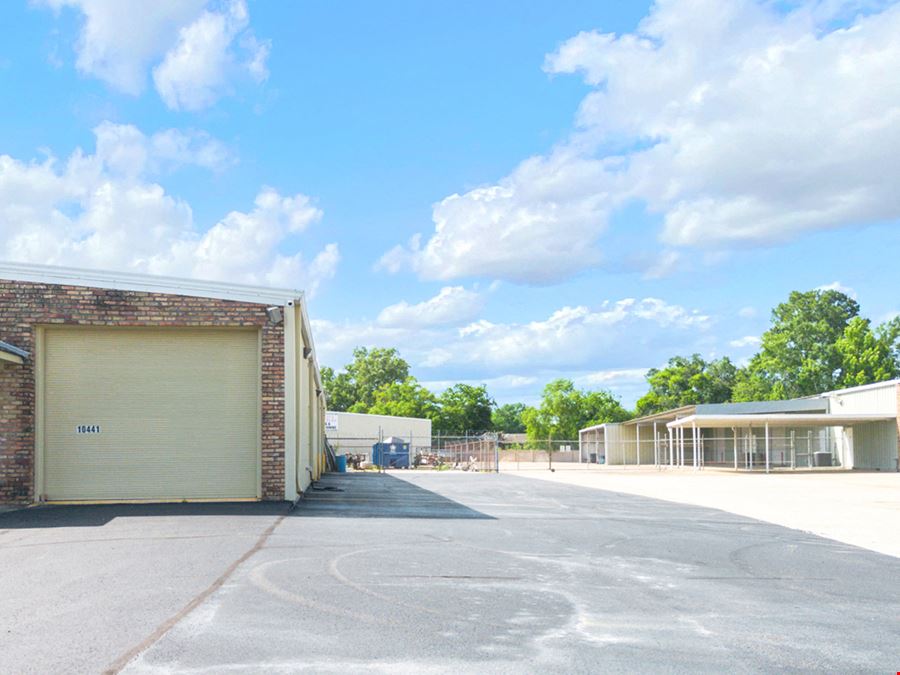 Light Industrial Office / Warehouse for Sale