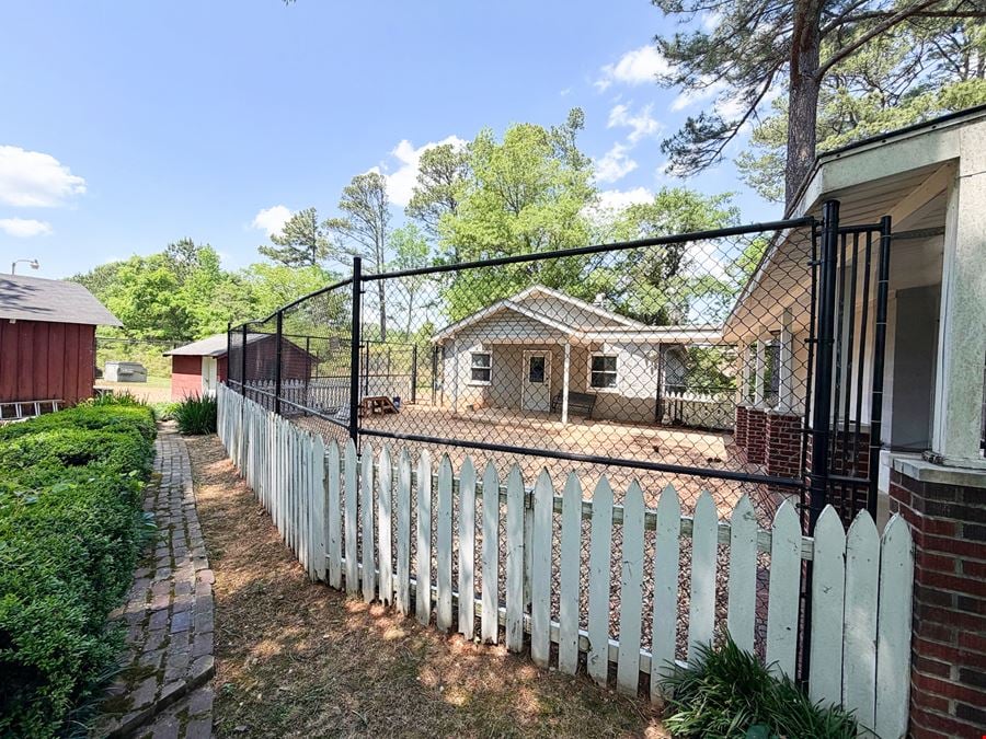 2505 Danville Road SW