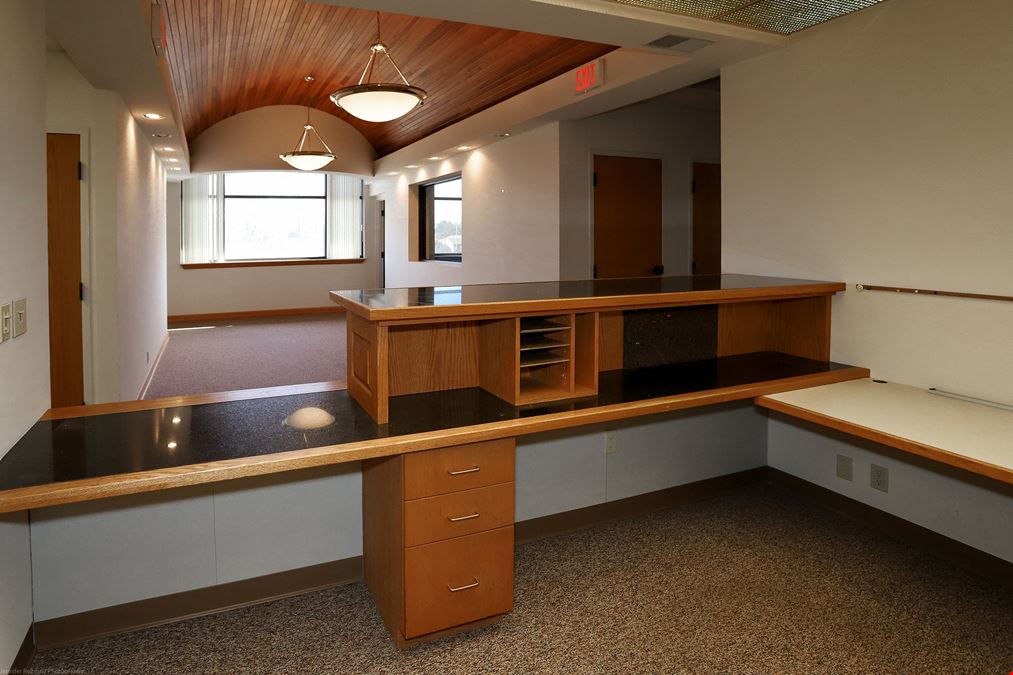 Deer Park Portfolio Building 2
