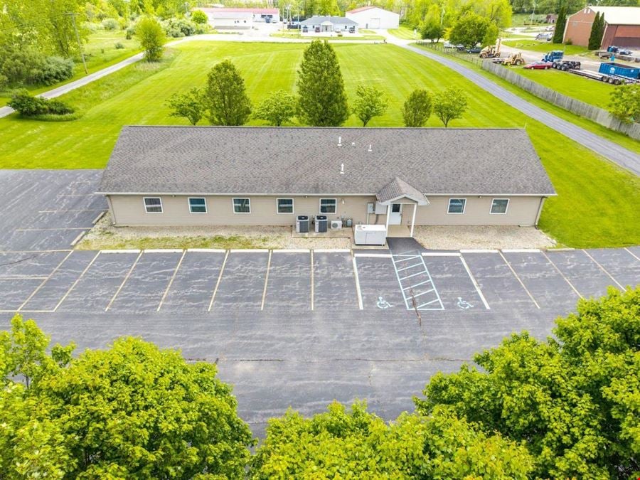 345 N Hetzler Ct