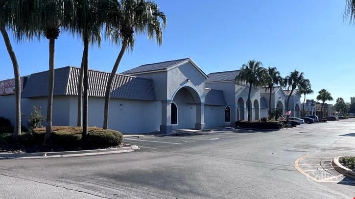 22,500 SF Anchor Opportunity Former Furniture Store