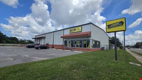4117 N Davis - Warehouse / Showroom