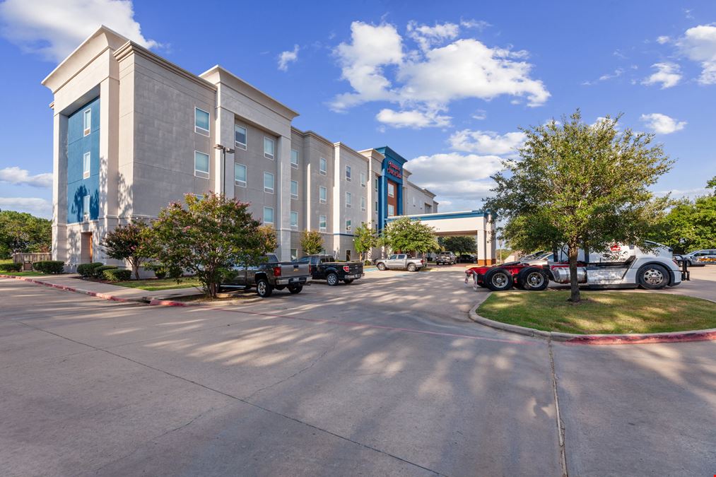 Hampton Inn & Suites Denison