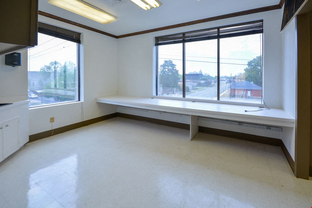 Downtown Little Rock Office Property