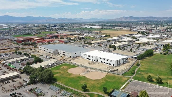Preview of Industrial space for Rent at 310 N Geneva Rd