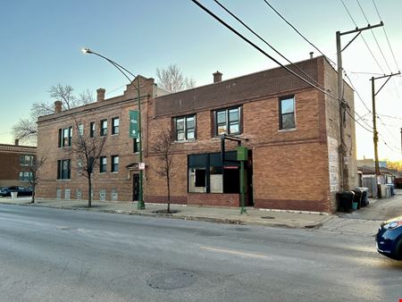 Preview of commercial space at 3400 W Evergreen Ave