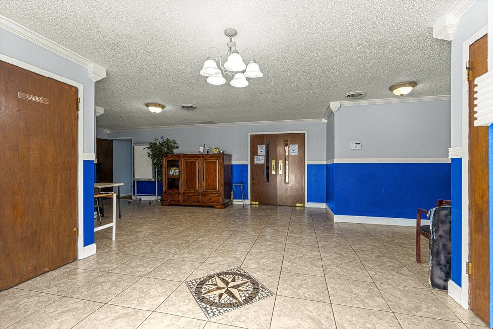 484 Emerald Rd