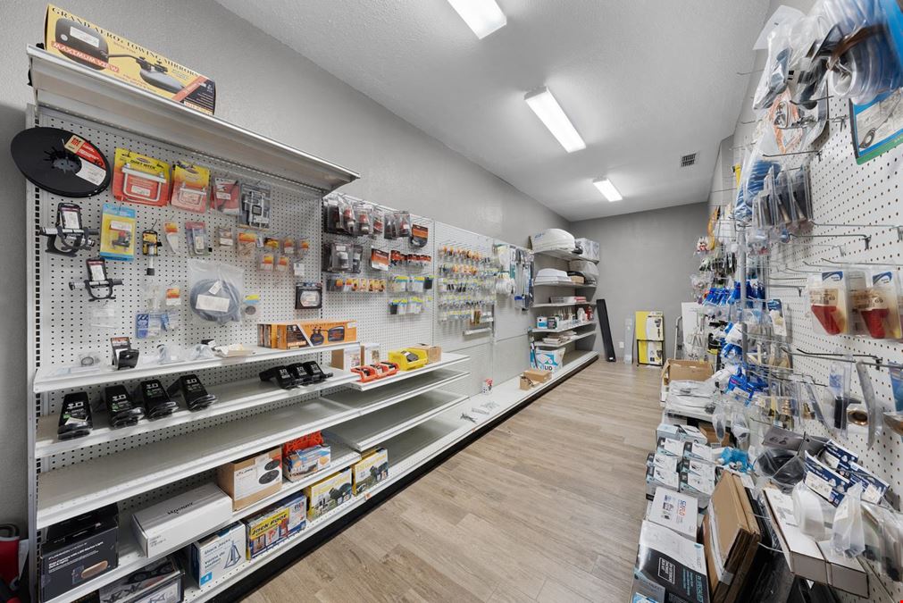 Flex Space for Sale in Wills Point