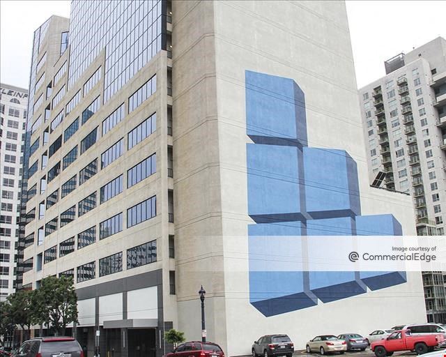 2 Columbia Place