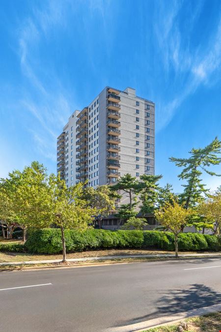 Port Royal Condominium