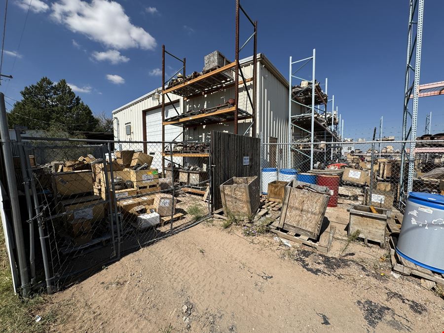 Office/Warehouse with 3Phase Power & City Utilities 130 E 52nd St