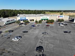 Acadiana Square Shopping Center