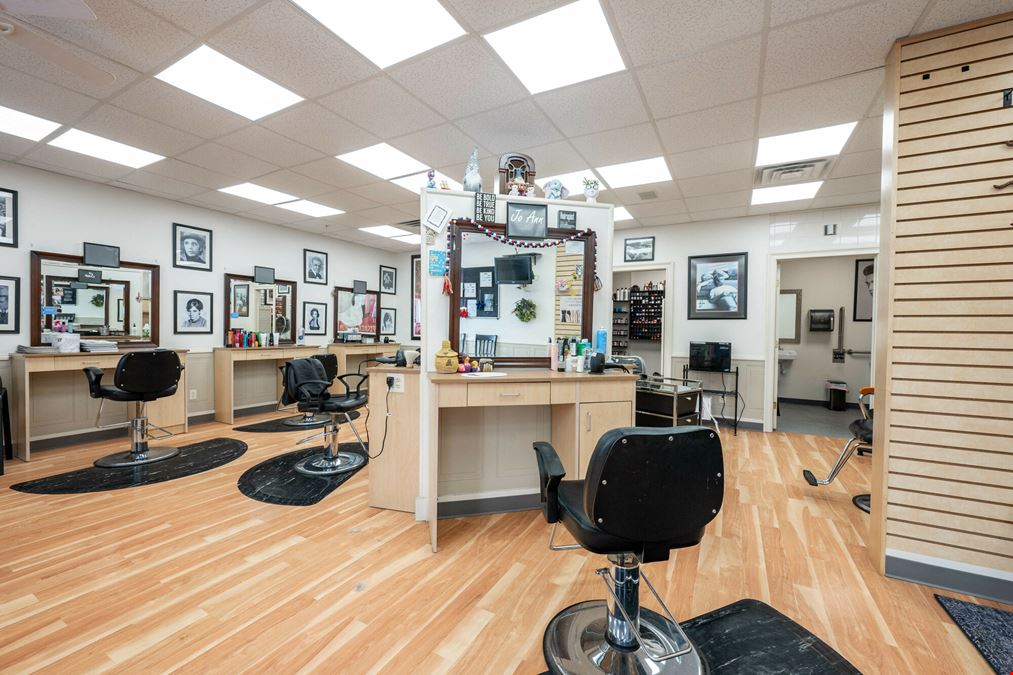 Salon Space
