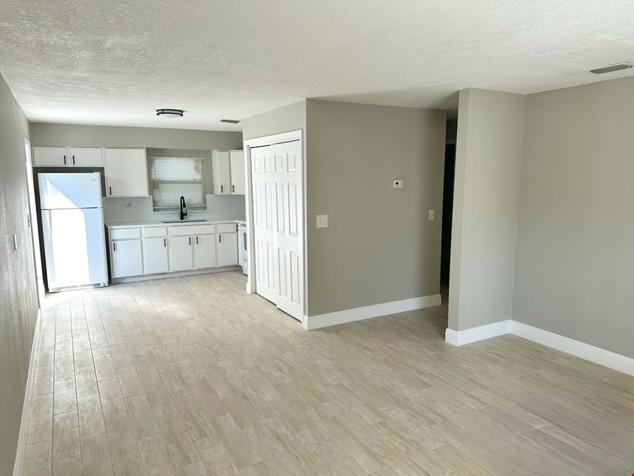 Tampa 8-Unit Apartment Complex