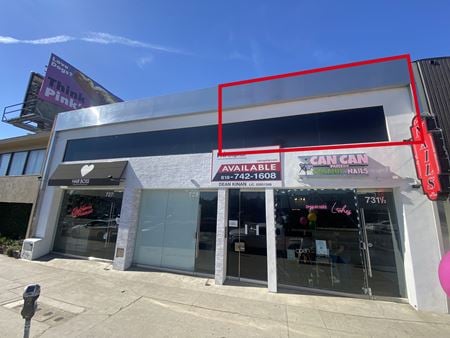 Preview of commercial space at 727-731 N La Brea Ave