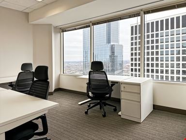 West Loop 200 S. Wacker