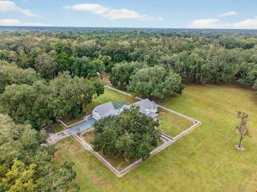Bushnell Home and Farm