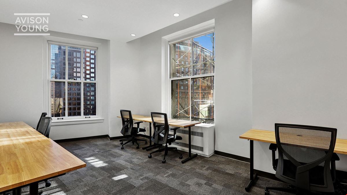 Indy by Industrious - 5 Columbus Circle