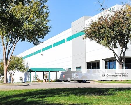 Preview of commercial space at 5151 Samuell Blvd