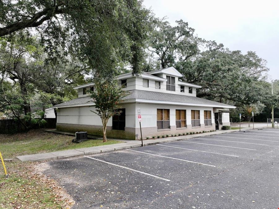 Turnkey Two-Story Office Near Airport, I-10