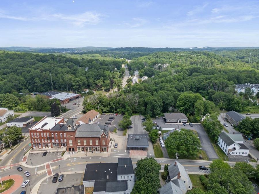 Stand-alone Retail, Office or Restaurant Space for Lease in Merrimac, MA