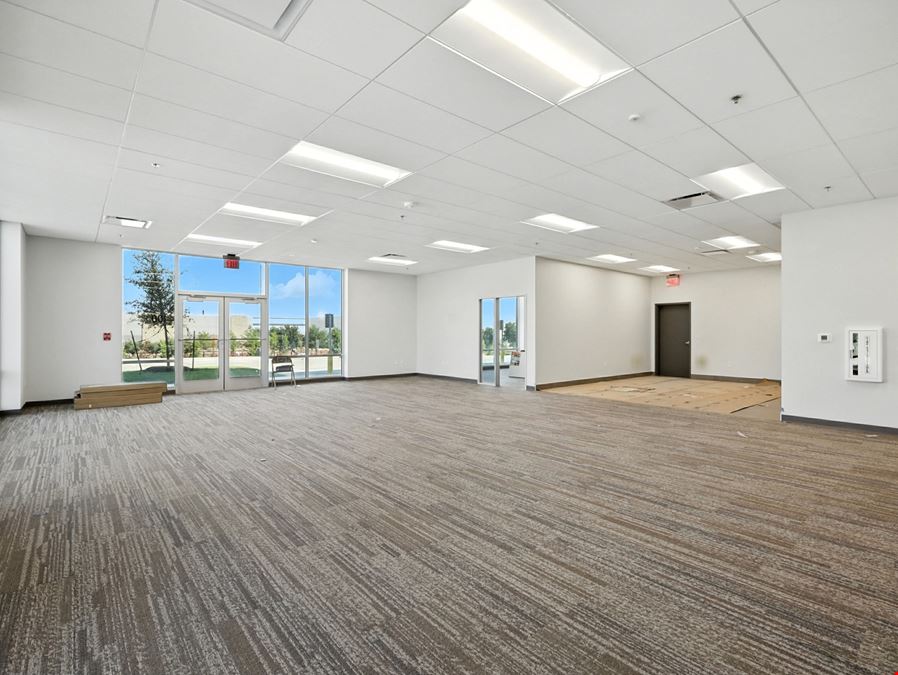 Lakeside Business Center II