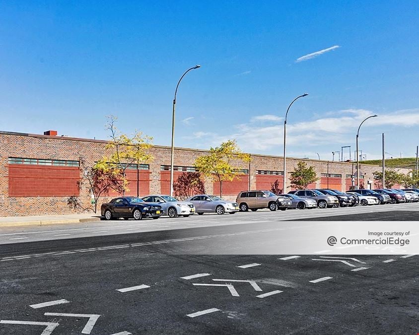 885 East 138th Street