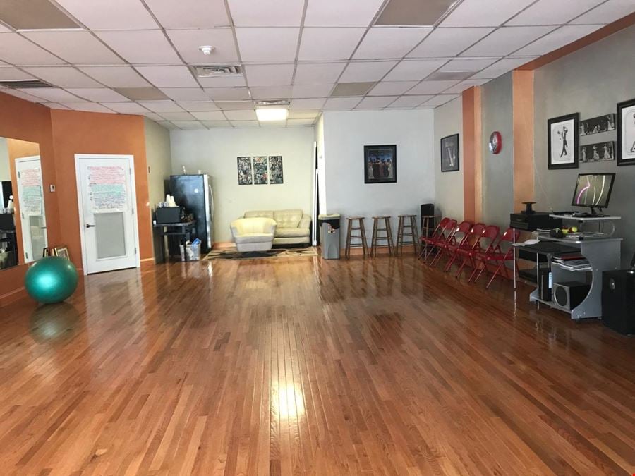 800-840 Oaklawn Ave.