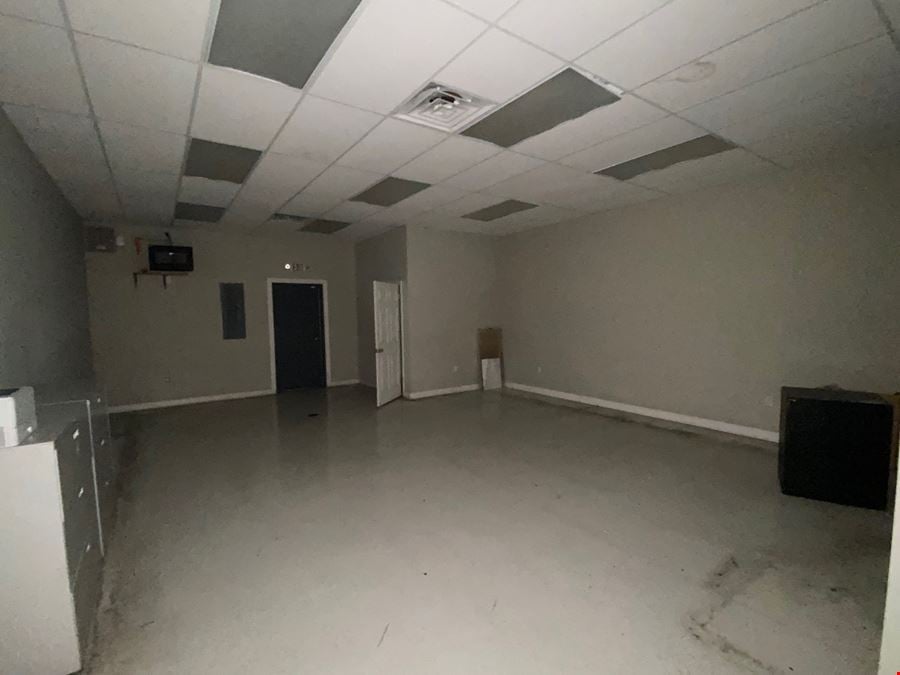 1706 North Gloster