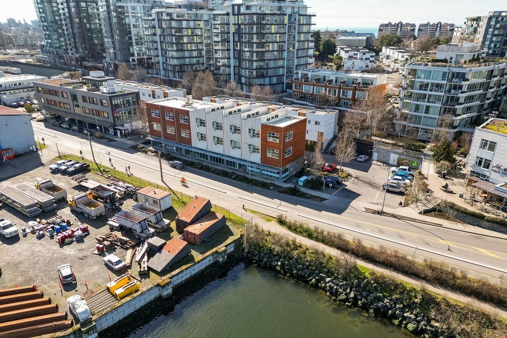 388 Harbour Road (204) 