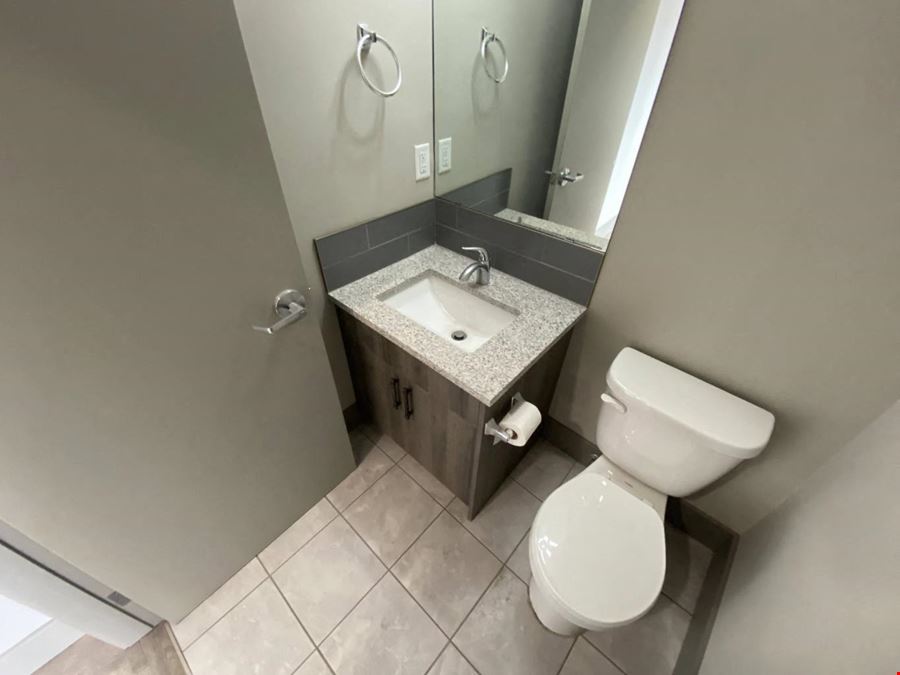 1010 12 Avenue, Unit 3