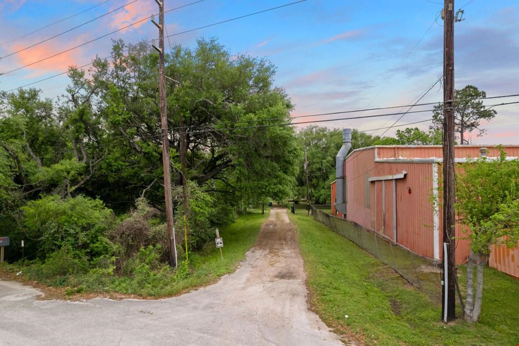 14525 Almeda - Unrestricted Land
