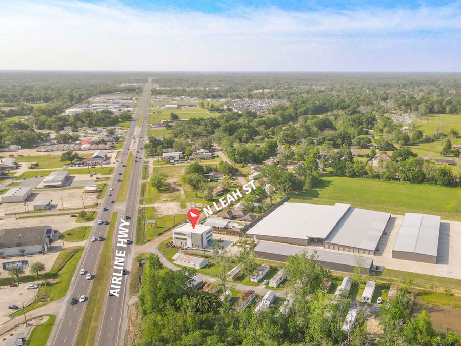 Class A Office Suite located on Airline Hwy Corner