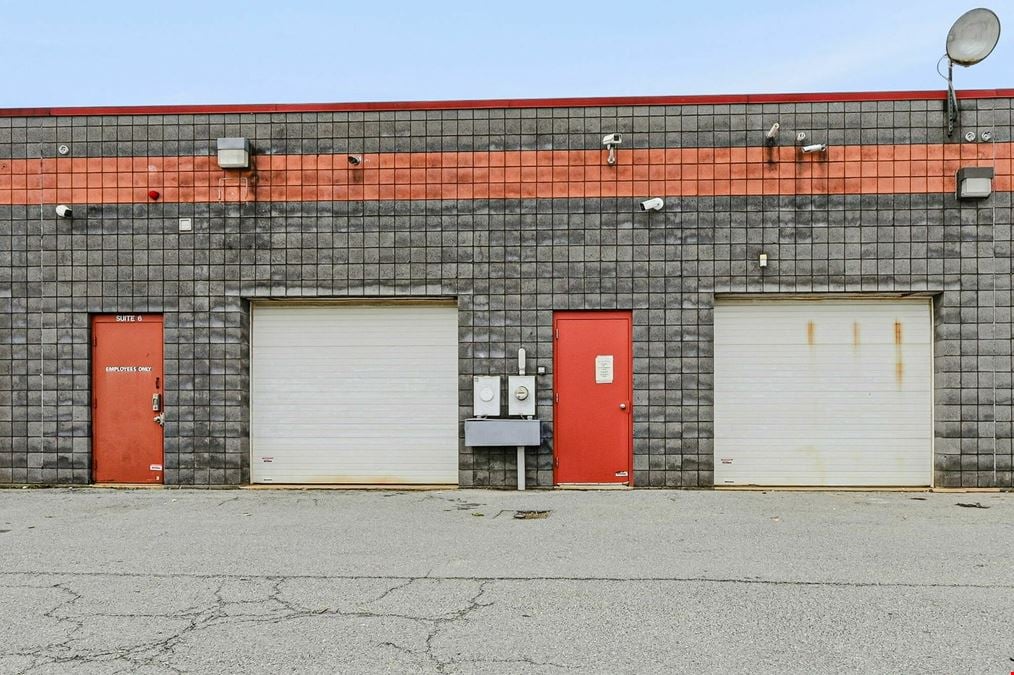 23 Parkway Circle, New Castle, DE