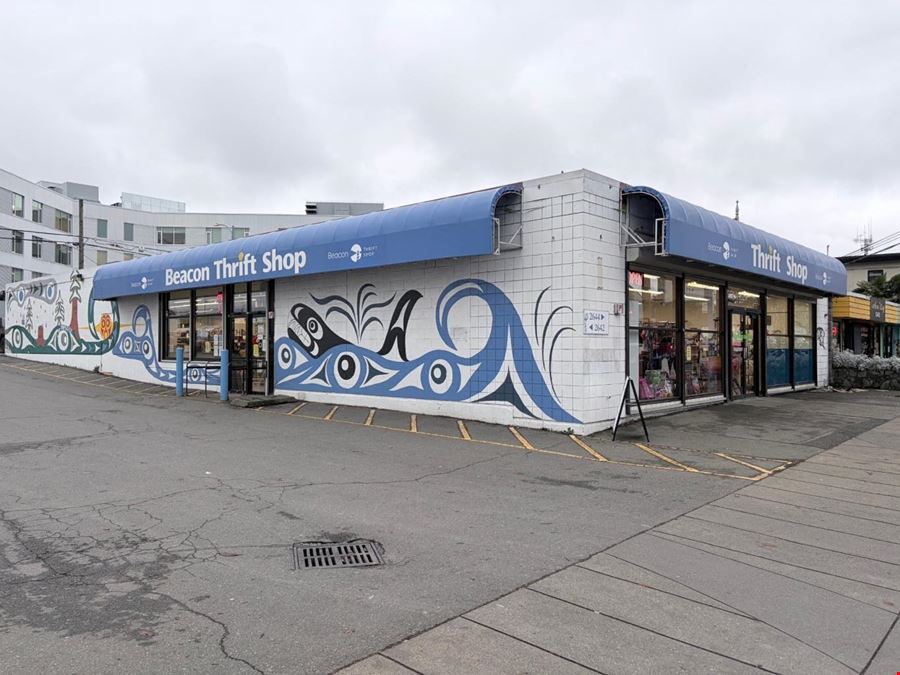 2642 Quadra Street