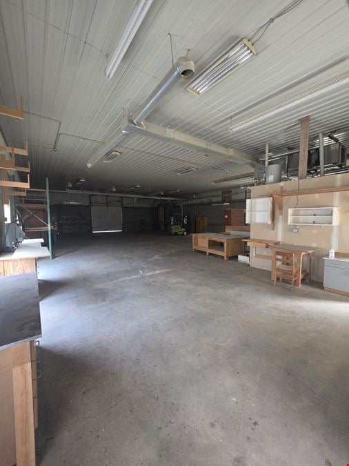 Dwight Park Commercial Building – 4,000 SF for Lease