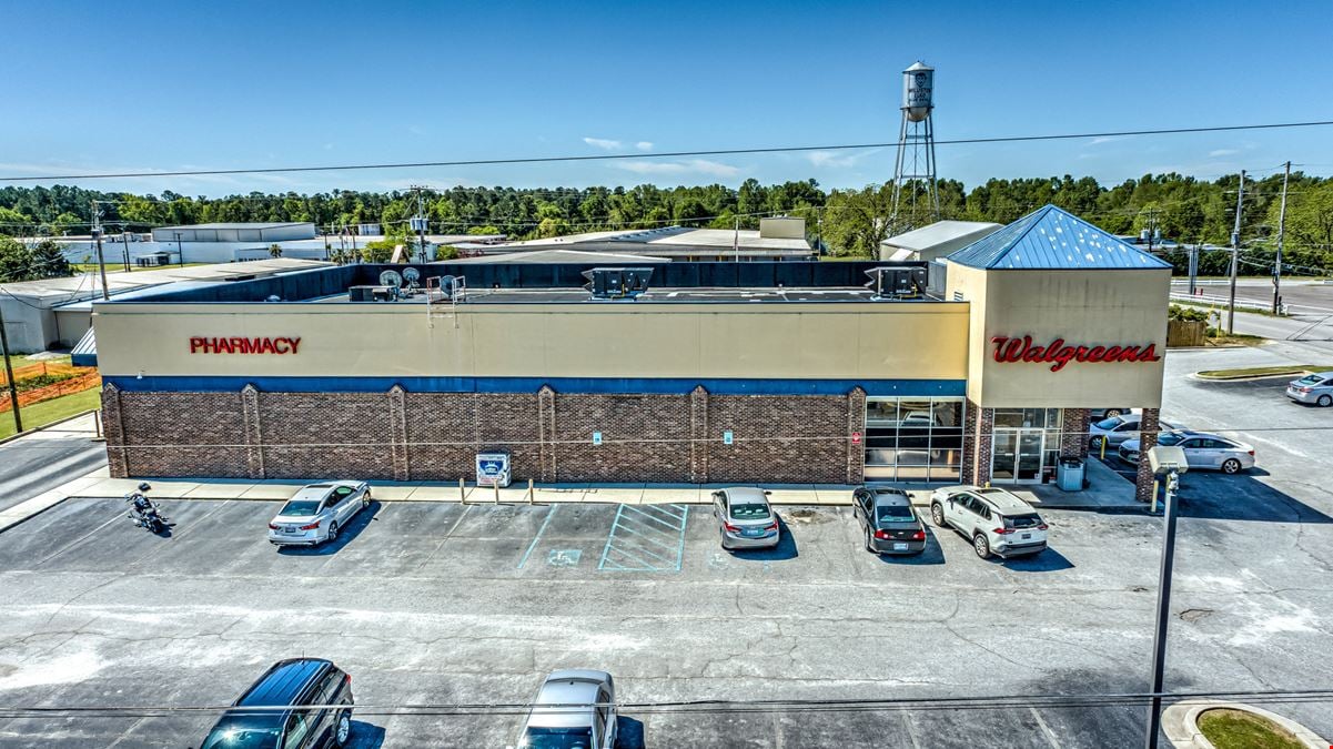 ±9,600 SF Walgreens (Dark)