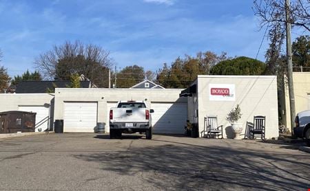 Preview of Industrial space for Rent at 717 Pershing Road