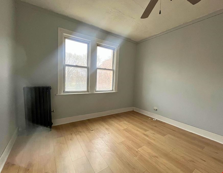 4317 W. Flournoy