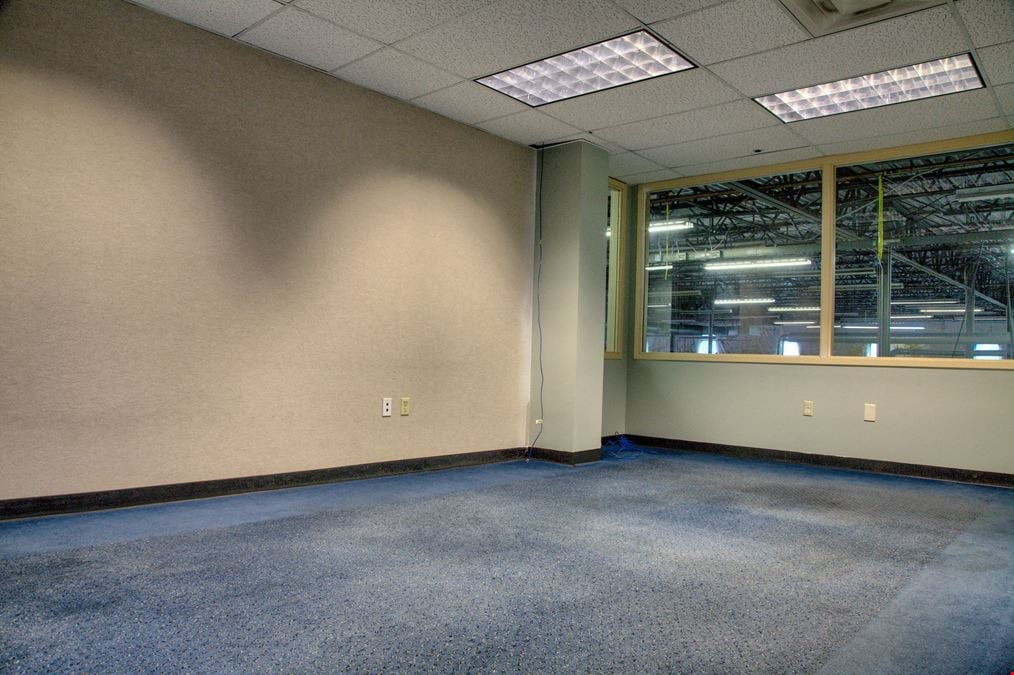 2950 Colorful Ave, Unit 102