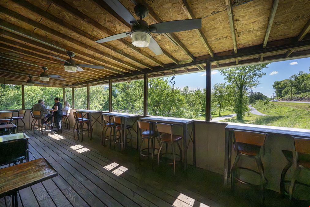 Riverfront Hospitality | Move-In Ready Bar or Restaurant