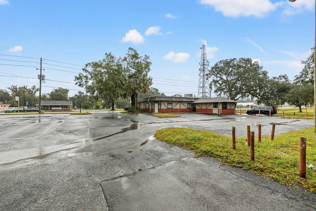 1.22 Acres in Downtown Zephyrhills | US 301 | 1,832 SF